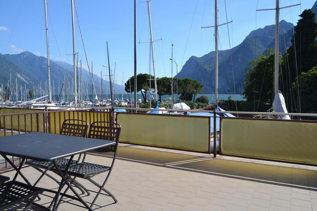 Residence Ambra Riva del Garda Exterior foto