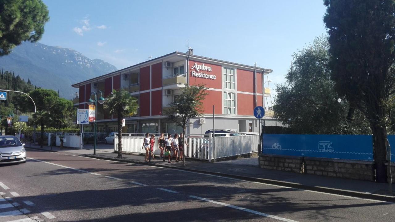 Residence Ambra Riva del Garda Exterior foto